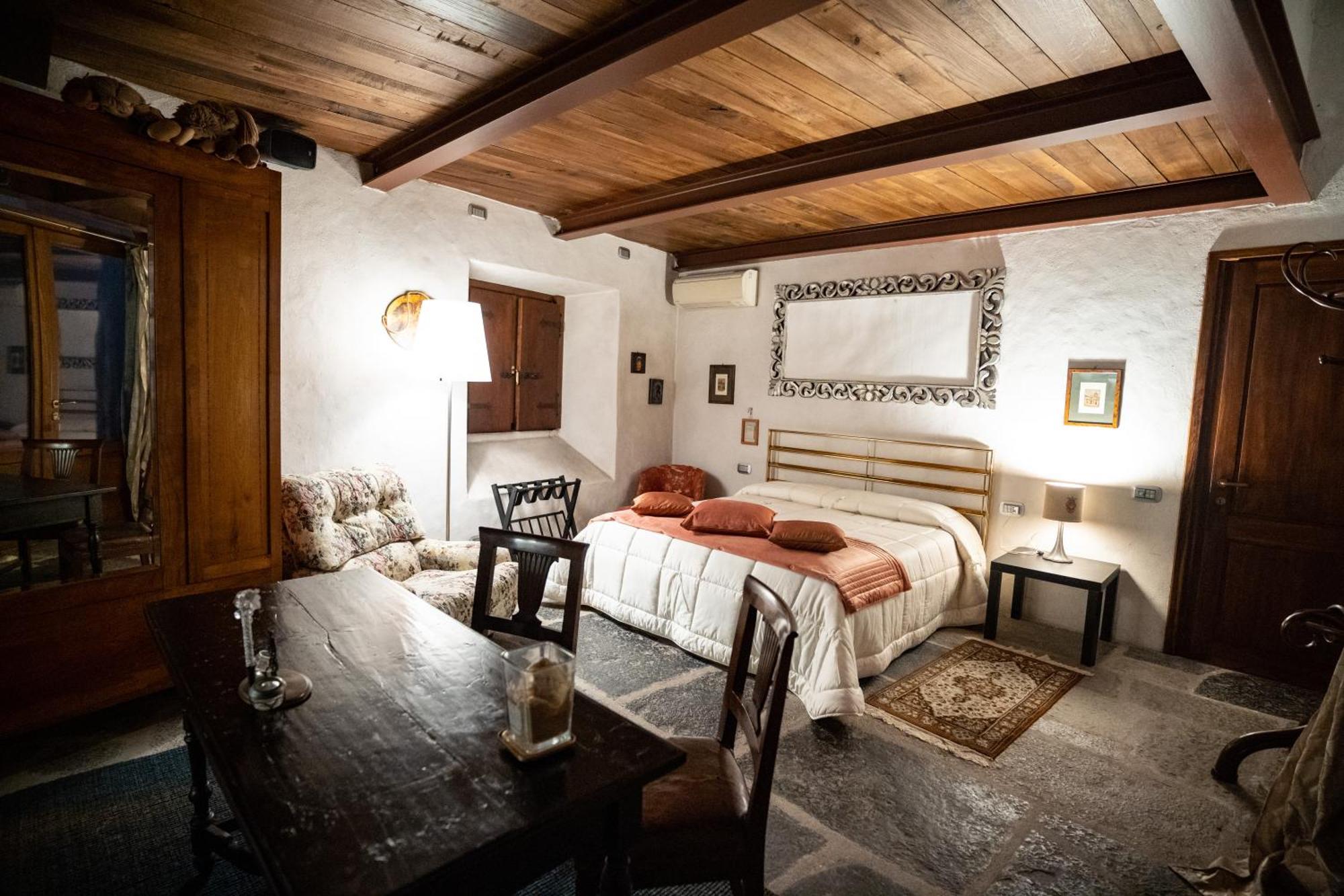 Villa Ghiringhelli Azzate Dış mekan fotoğraf
